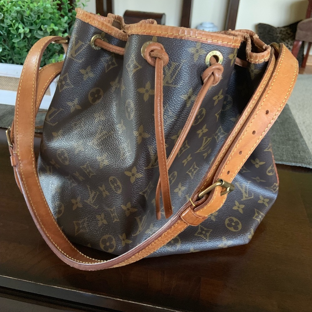 Louis Vuitton Vintage Noe PM